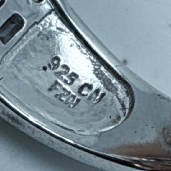 925 Sterling 2 pc Ehagement Ring with band and GENUINE Diamonds - Picture 11 of 11